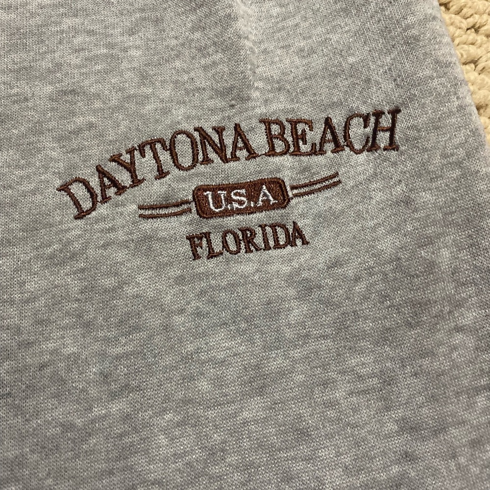Sweatpants - Picture 2 of 4